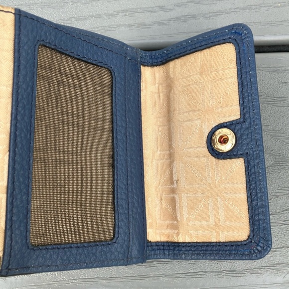 Lodis Women’s Leather Tři-fold Wallet Blue - Picture 6 of 10